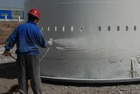 威海除锈喷漆翻新是恢复金属资产价值的